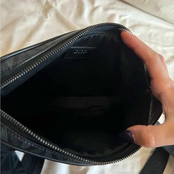 ❤️🔥SOLD❤️🔥DIOR 2023 Saddle Triple Pouch Diamond Pattern Crossbody Unisex Bag - Picture 11 of 17